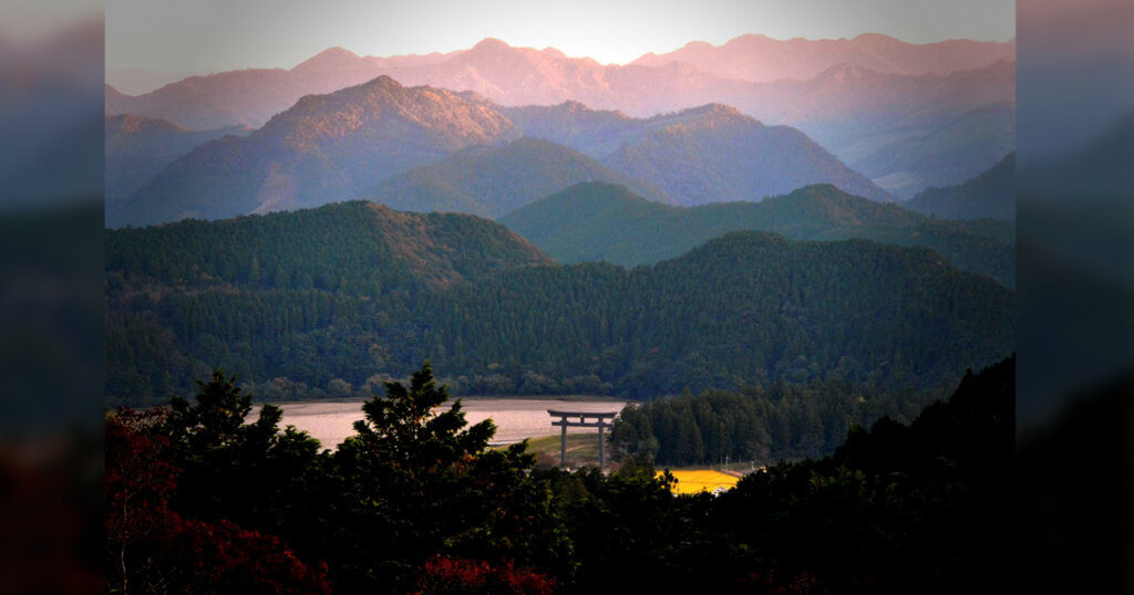 Kumano Shūkō Zukan (Boating on Kumano Painting)